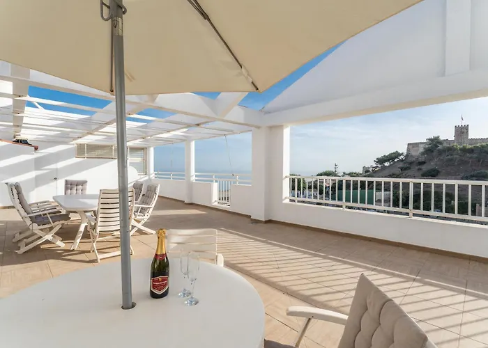 Penthouse Castillo *